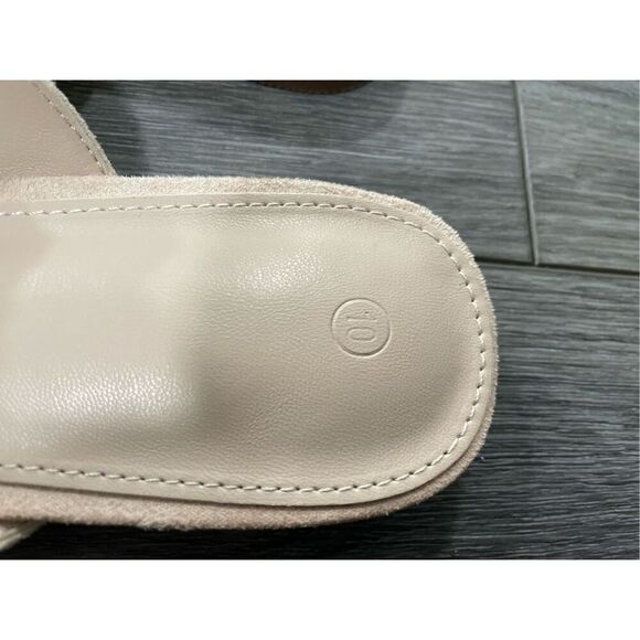 Brand New Juliet Holly Women’s 10 Slip on Loafers Flats Metal Chain - Picture 5 of 8